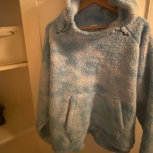 PINK pull over with hoodie, only tried on once!